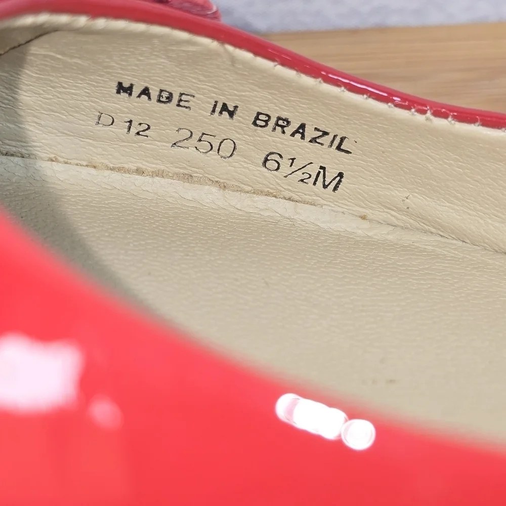 KATE SPADE NEW YORK ERICA RED PATENT FLATS WOMENS SIZE 6 1/2 EUC